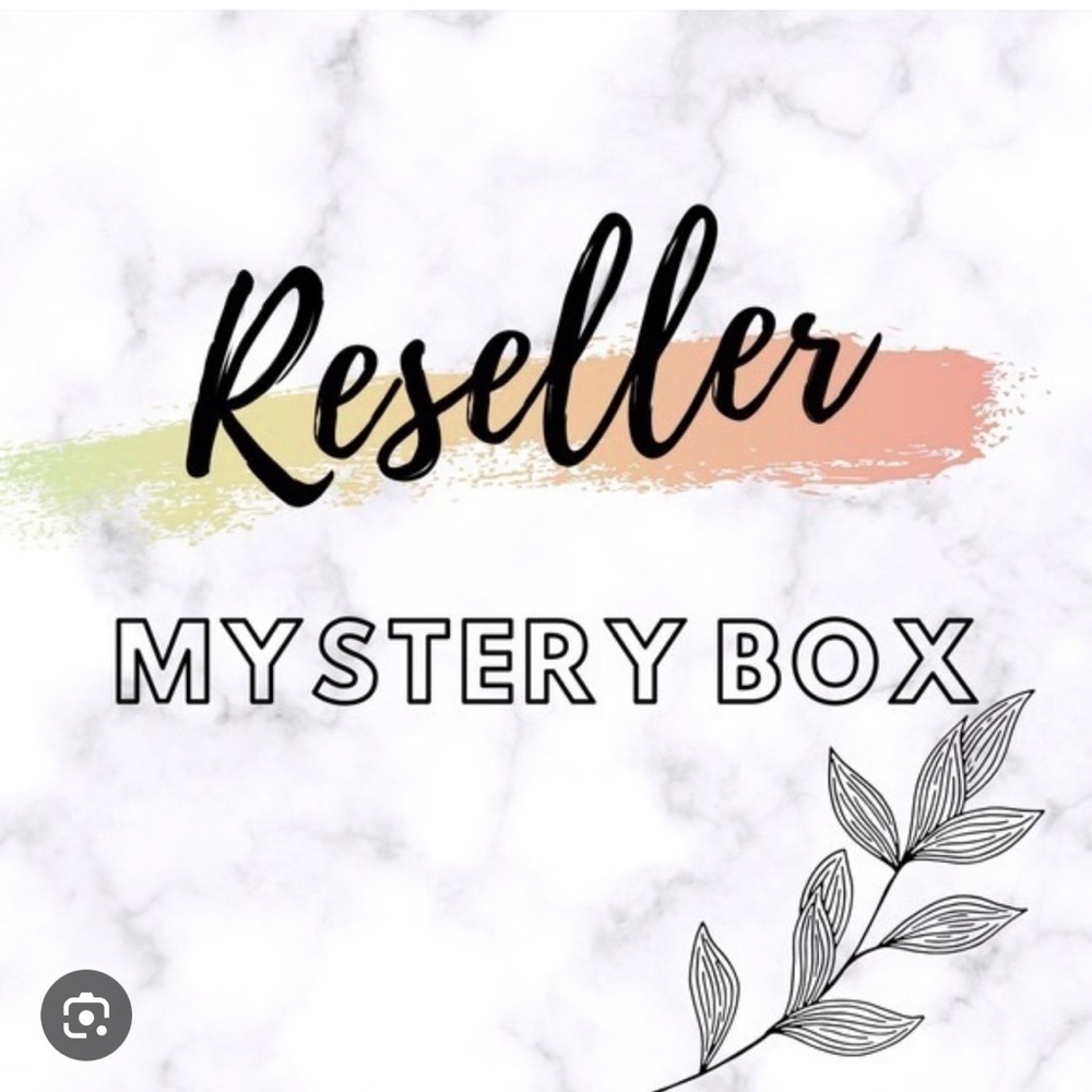 Women's‎ Reseller Mystery Box